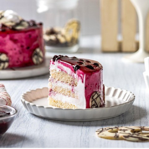 🍓 Berry Blast Cake – A Fruity Indulgence - Image 2