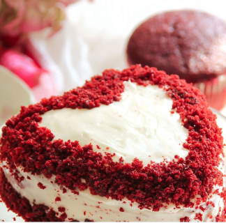❤️ Heart-Shaped Red Velvet Cake – A Romantic Indulgence - Image 4