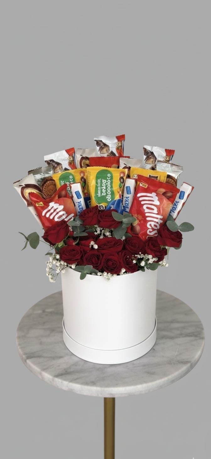 Crimson Indulgence BloomBox